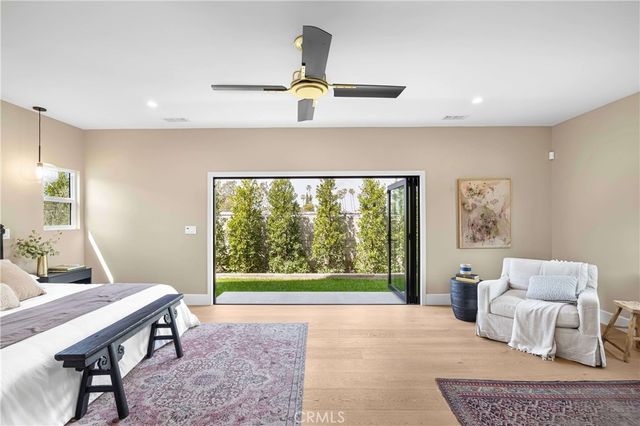 354 La Perle Lane, Costa Mesa, CA 92627