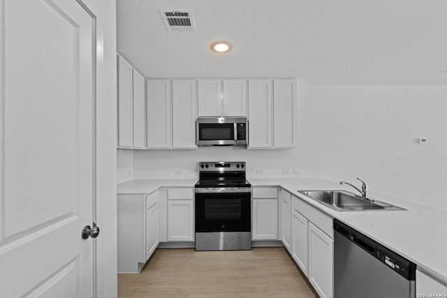 415 Sauvignon Pt, New Braunfels, TX 78130
