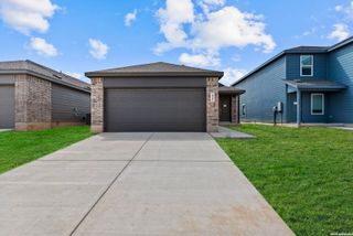 415 Sauvignon Pt, New Braunfels, TX 78130