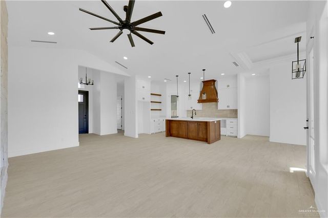 2610 Sunrise Lane, Weslaco, TX 78596