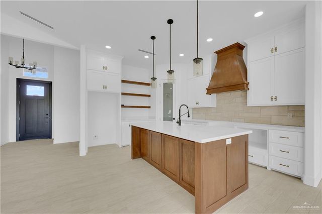 2610 Sunrise Lane, Weslaco, TX 78596