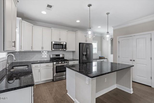 320 Spruce Pine Trail, Knightdale, NC 27545