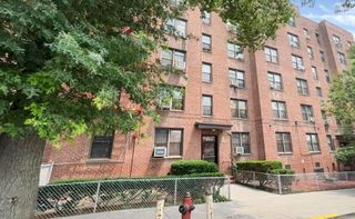 745 E 231 Street 1F, Bronx, NY 10466