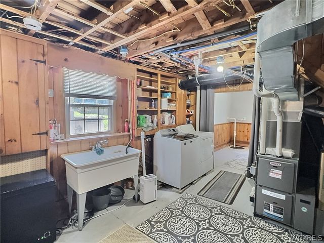 488 Lamarck Drive, Cheektowaga, NY 14225