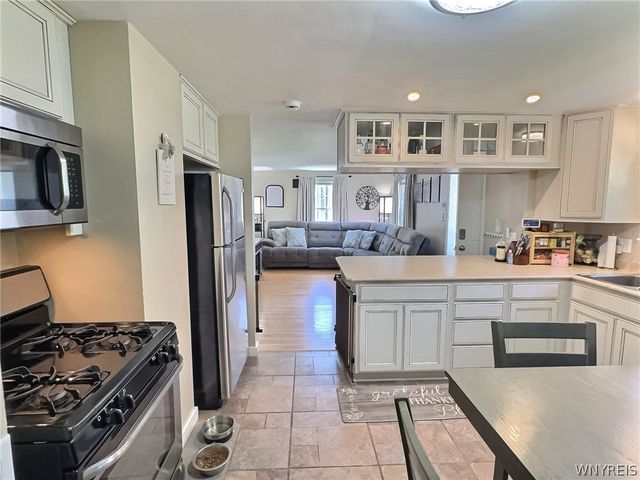 488 Lamarck Drive, Cheektowaga, NY 14225