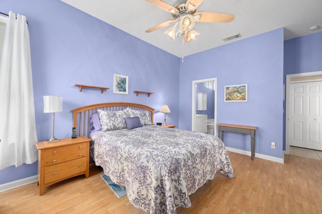 734 SW Aruba Bay, Port St Lucie, FL 34986