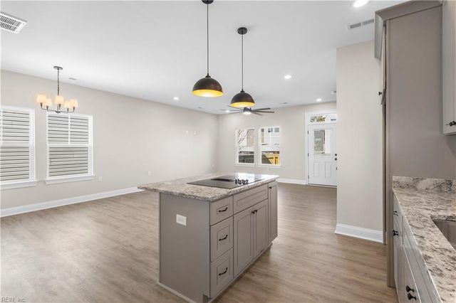 2110 High ST, Portsmouth, VA 23704