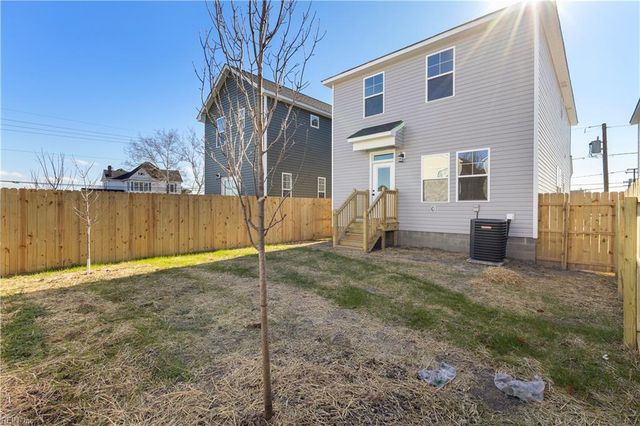 2110 High ST, Portsmouth, VA 23704