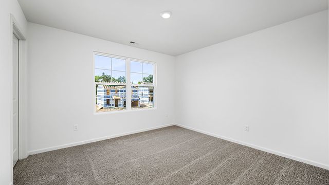 863 Cascade Court, Pingree Grove, IL 60140