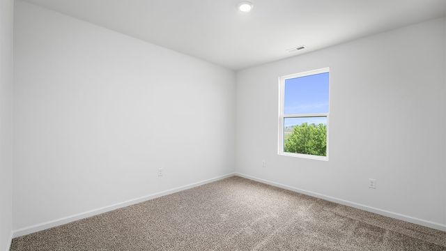 863 Cascade Court, Pingree Grove, IL 60140