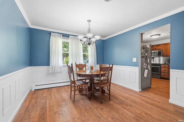 704 Brentwood Circle, Auburn, IN 46706