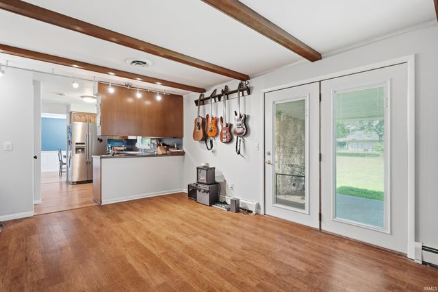 704 Brentwood Circle, Auburn, IN 46706