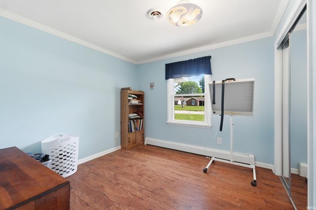 704 Brentwood Circle, Auburn, IN 46706