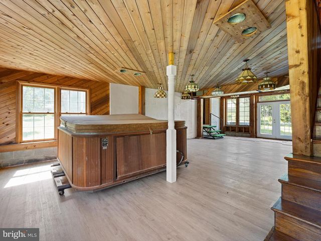 16327 OLD MILL RD, Lewes, DE 19958