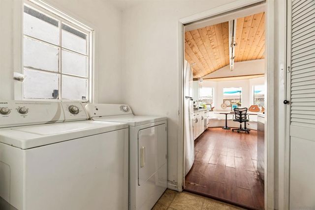 4072 Haines St, San Diego, CA 92109