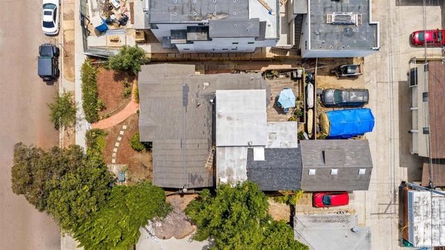 4072 Haines St, San Diego, CA 92109