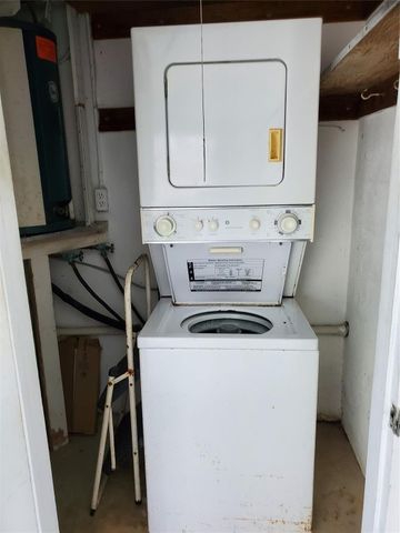 1911 NE 56th Street, Fort Lauderdale, FL 33308