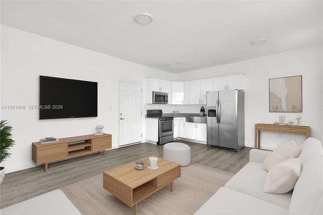 402 NW 12th Ave 202, Miami, FL 33128