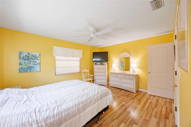 426 PENDLETON DRIVE, Venice, FL 34292