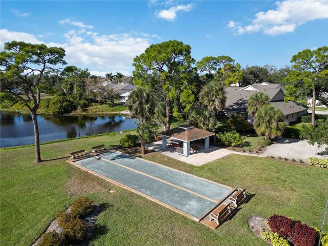426 PENDLETON DRIVE, Venice, FL 34292