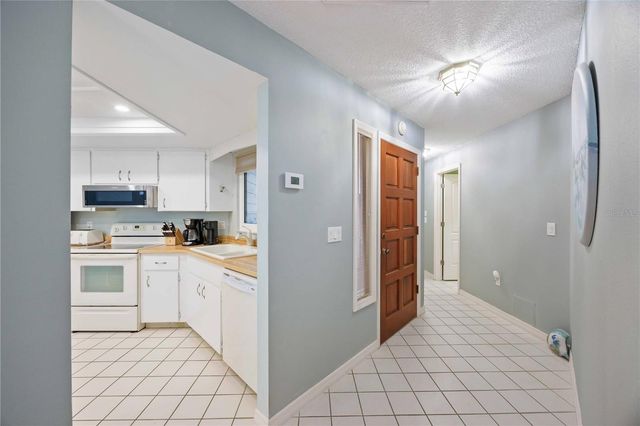 426 PENDLETON DRIVE, Venice, FL 34292