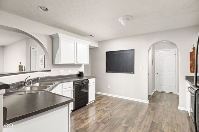 5727 Brookstone Drive, Indianapolis, IN 46234