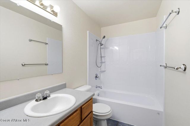 1003 E Teton AVE, Post Falls, ID 83854