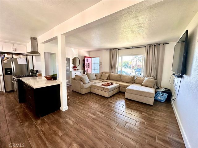 5889 Dogwood Street, San Bernardino, CA 92404