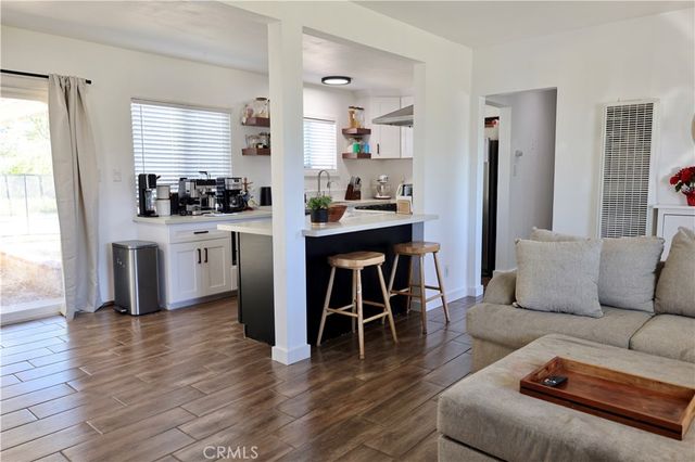 5889 Dogwood Street, San Bernardino, CA 92404