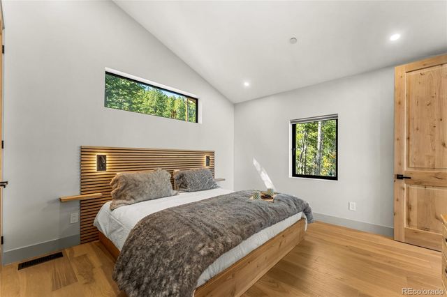 311 Pioneer Road, Golden, CO 80403