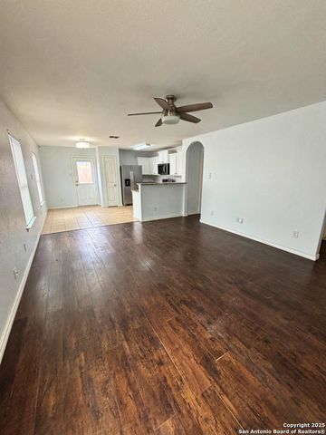 12118 Luckey Summit, San Antonio, TX 78252