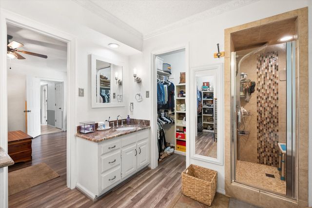 1307 S Westador Drive, Arlington, TX 76015