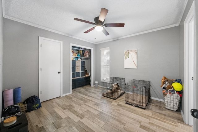 1307 S Westador Drive, Arlington, TX 76015