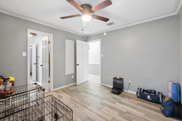 1307 S Westador Drive, Arlington, TX 76015