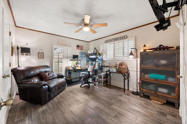 1307 S Westador Drive, Arlington, TX 76015
