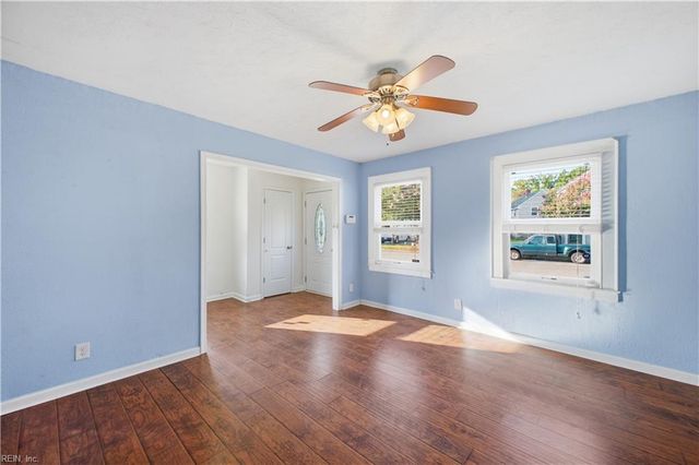 10 Alden AVE, Portsmouth, VA 23702
