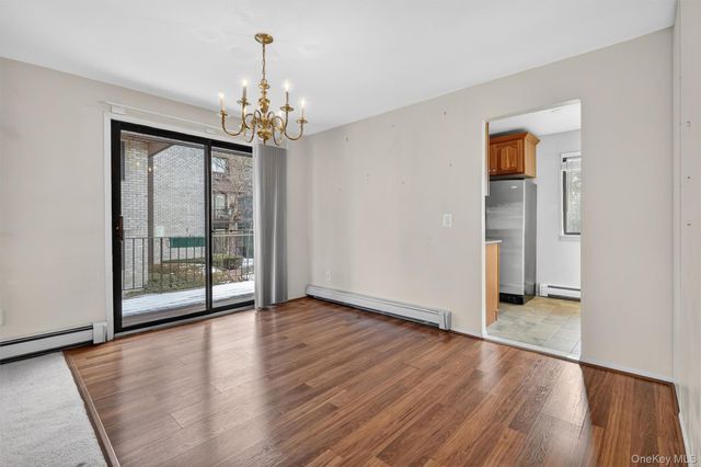 89 N Broadway 213, White Plains, NY 10603