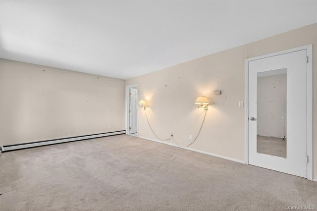 89 N Broadway 213, White Plains, NY 10603