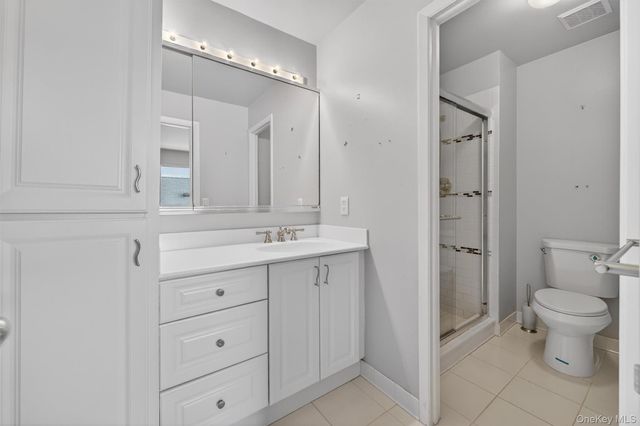 89 N Broadway 213, White Plains, NY 10603