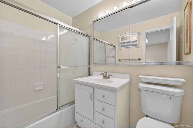 89 N Broadway 213, White Plains, NY 10603