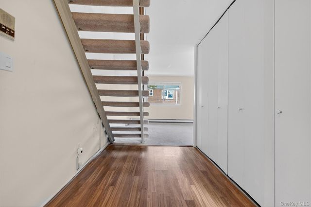 89 N Broadway 213, White Plains, NY 10603