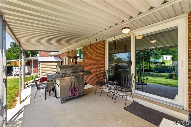 1309 Clearview Drive, St Charles, MO 63303