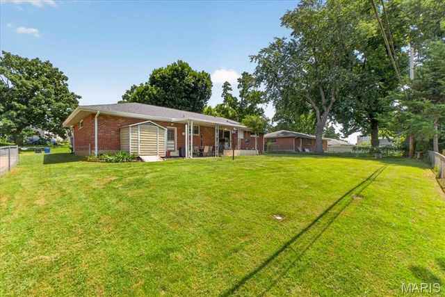 1309 Clearview Drive, St Charles, MO 63303