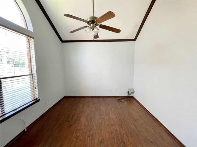 14550 Fonmeadow Drive 1305, Houston, TX 77035