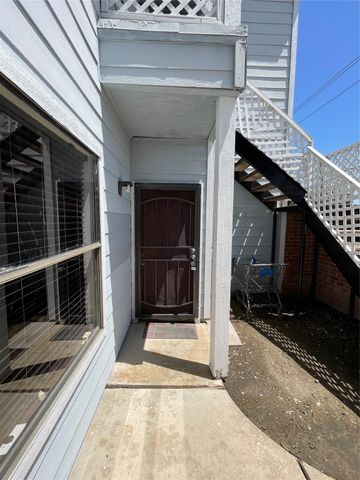 14550 Fonmeadow Drive 1305, Houston, TX 77035
