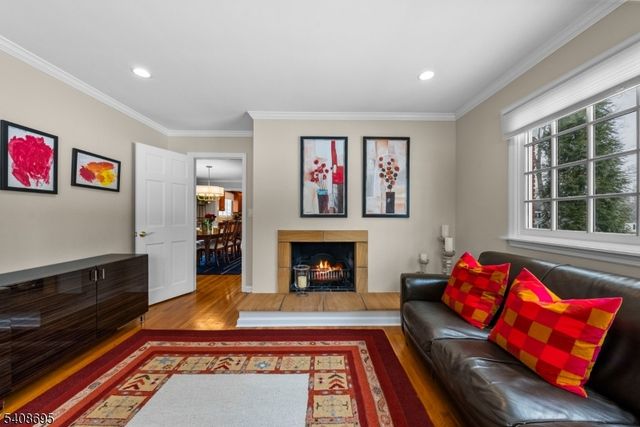 14 Fairfield Dr E, Morris Twp., NJ 07960