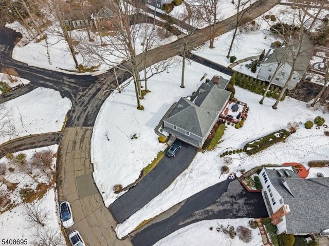 14 Fairfield Dr E, Morris Twp., NJ 07960