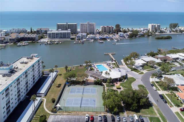 10216 REGAL DRIVE 502, Largo, FL 33774