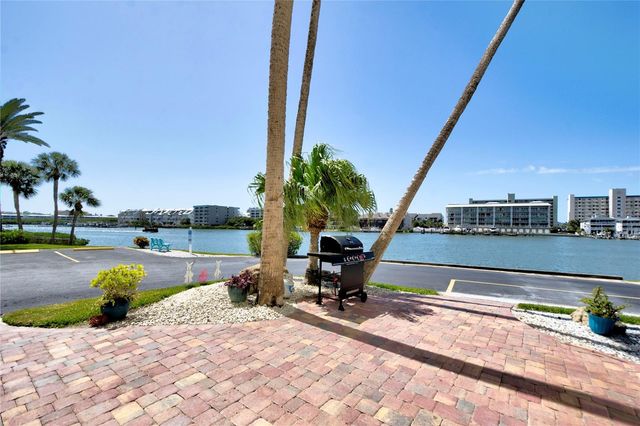 10216 REGAL DRIVE 502, Largo, FL 33774