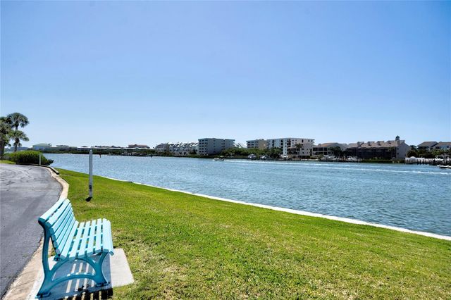 10216 REGAL DRIVE 502, Largo, FL 33774